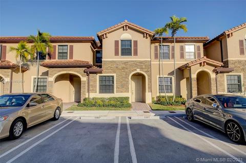 9367 W 33rd Way, Hialeah, FL 33018 photo 2