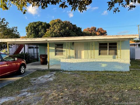 959 E 19th St, Hialeah, FL 33013 photo 3
