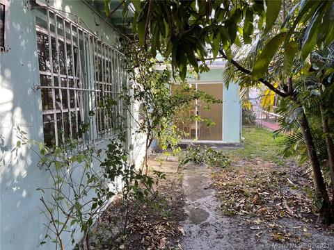 959 E 19th St, Hialeah, FL 33013 photo 19