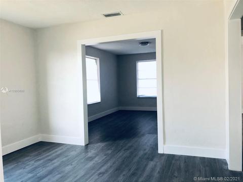 Undisclosed, Hialeah, FL 33013 photo 45
