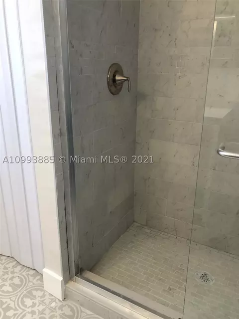 Undisclosed, Hialeah, FL 33013 photo 30