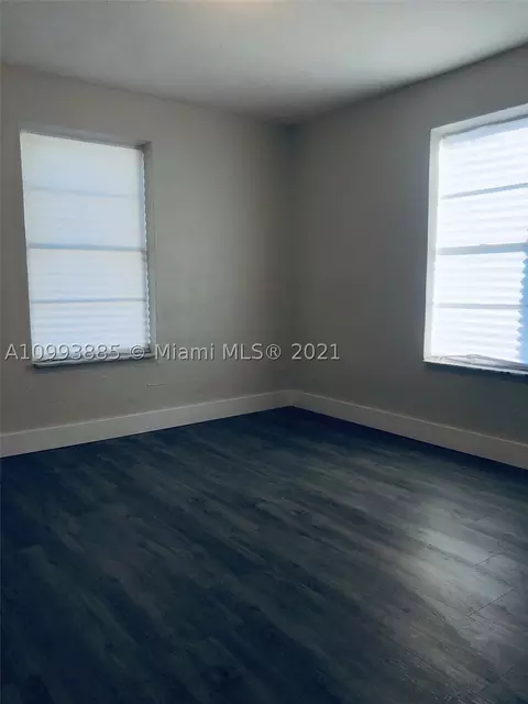 Undisclosed, Hialeah, FL 33013 photo 32