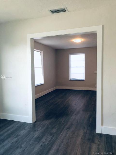 Undisclosed, Hialeah, FL 33013 photo 37
