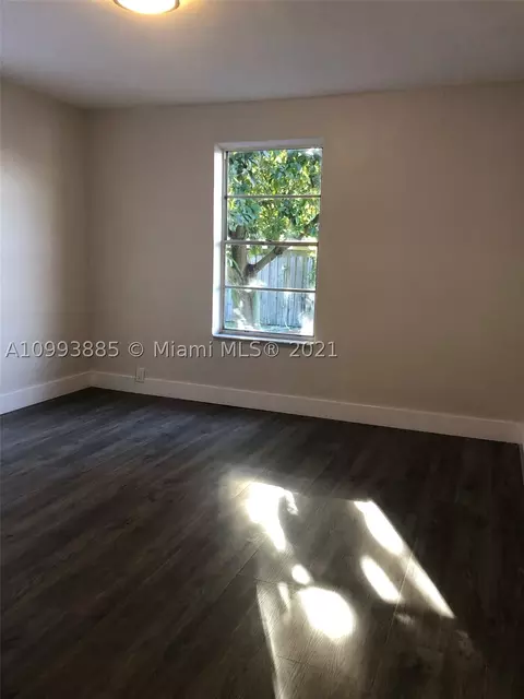Undisclosed, Hialeah, FL 33013 photo 27