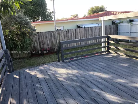 Undisclosed, Hialeah, FL 33013 photo 13