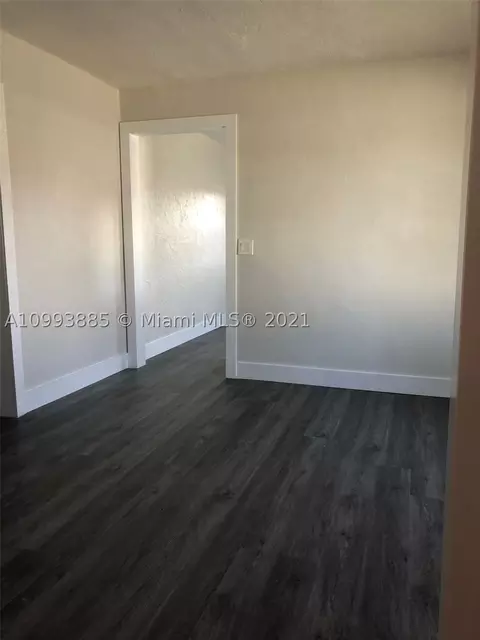 Undisclosed, Hialeah, FL 33013 photo 23
