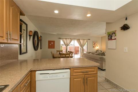 6895 W 3rd Ave, Hialeah, FL 33014 photo 8