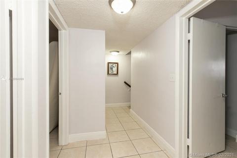 6895 W 3rd Ave, Hialeah, FL 33014 photo 19