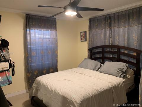 809 E 21st St, Hialeah, FL 33013 photo 3