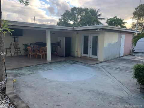 809 E 21st St, Hialeah, FL 33013 photo 18