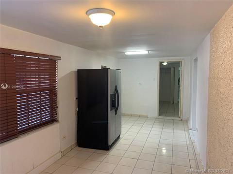 809 E 21st St, Hialeah, FL 33013 photo 16
