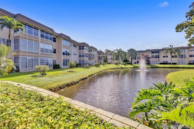 Condo A Vendre Hawaienne Garden Lauderdale Lake
