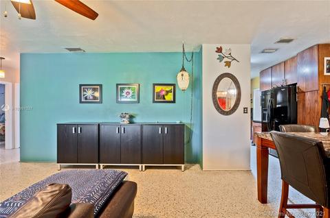 730 W 39th Pl, Hialeah, FL 33012 photo 9