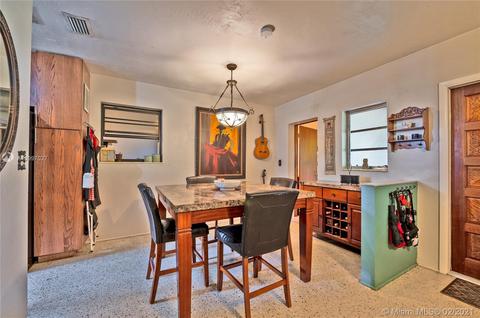 730 W 39th Pl, Hialeah, FL 33012 photo 5