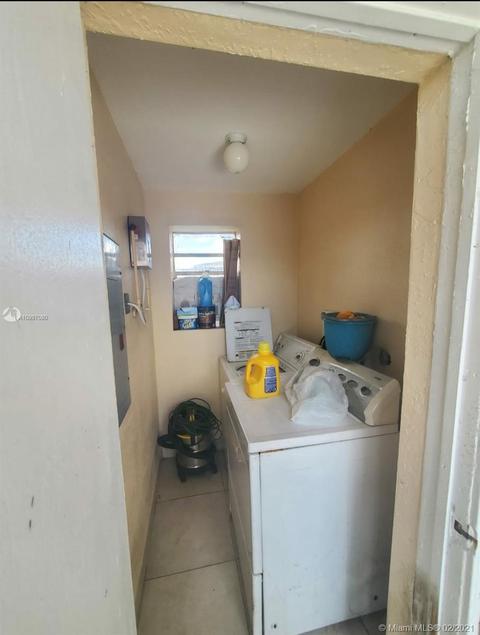 239 E 38th St, Hialeah, FL 33013 photo 13