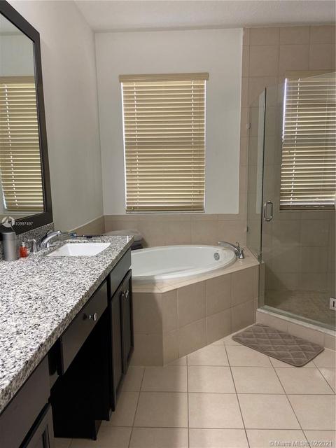 Undisclosed, Hialeah, FL 33018 photo 16