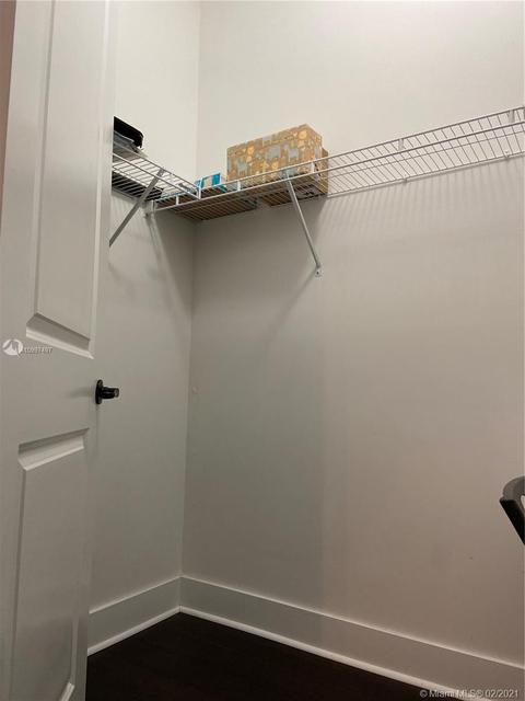 Undisclosed, Hialeah, FL 33018 photo 13