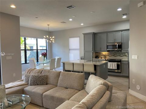 Undisclosed, Hialeah, FL 33018 photo 6
