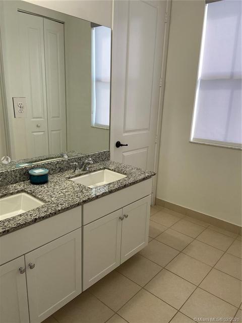 Undisclosed, Hialeah, FL 33018 photo 19