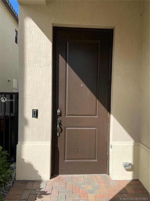Undisclosed, Hialeah, FL 33018 photo 3