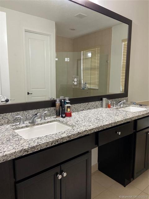 Undisclosed, Hialeah, FL 33018 photo 15