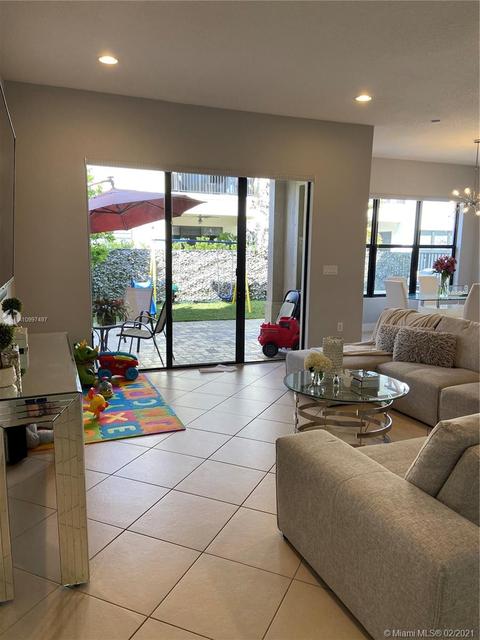 Undisclosed, Hialeah, FL 33018 photo 8
