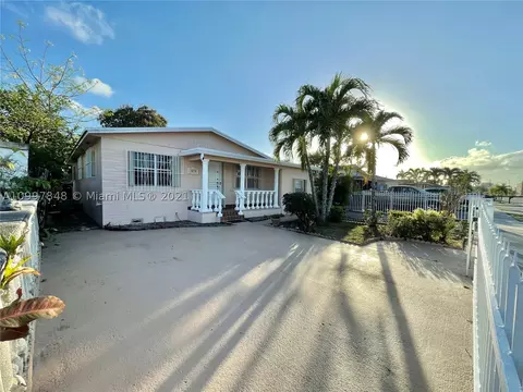 474 E 20th St, Hialeah, FL 33013 photo 35