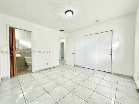 474 E 20th St, Hialeah, FL 33013 photo 23