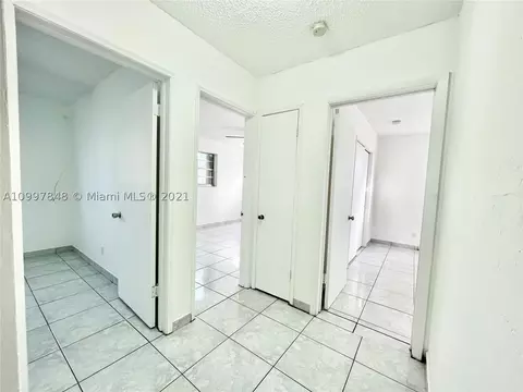 474 E 20th St, Hialeah, FL 33013 photo 16