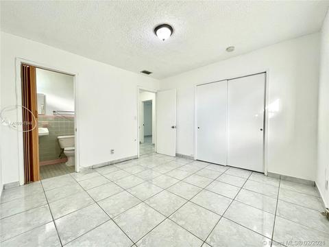 474 E 20th St, Hialeah, FL 33013 photo 23