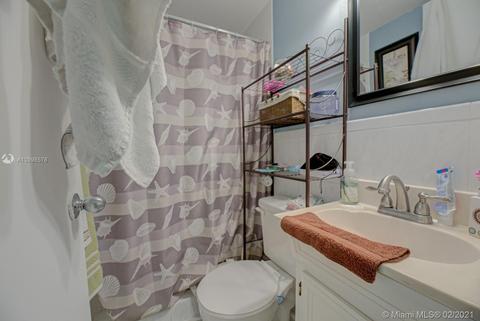 261 NW 60 Ave, Miami, FL 33126 photo 26