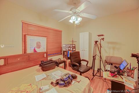 261 NW 60 Ave, Miami, FL 33126 photo 14