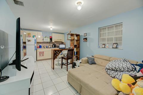 261 NW 60 Ave, Miami, FL 33126 photo 23