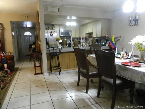 1824 W 73rd Pl, Hialeah, FL 33014 photo 2