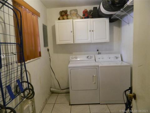 1824 W 73rd Pl, Hialeah, FL 33014 photo 21