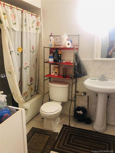 1824 W 73rd Pl, Hialeah, FL 33014 photo 17