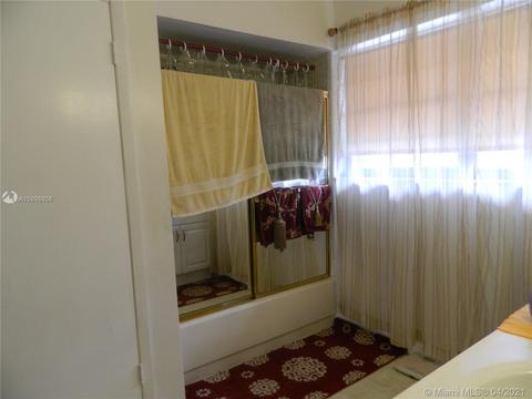 1824 W 73rd Pl, Hialeah, FL 33014 photo 18