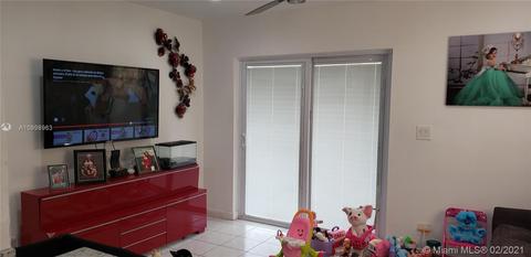 4061 E 3rd Ave, Hialeah, FL 33013 photo 16