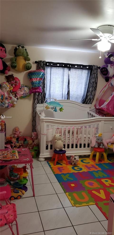 4061 E 3rd Ave, Hialeah, FL 33013 photo 27