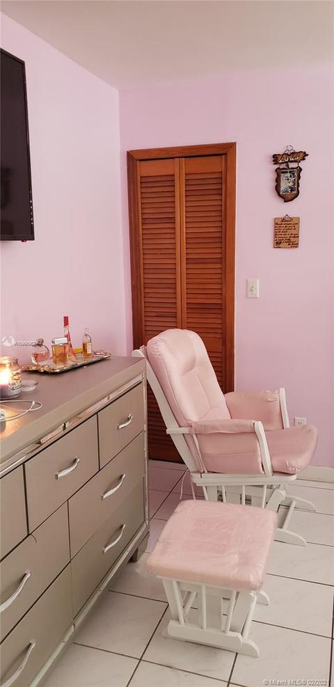 4061 E 3rd Ave, Hialeah, FL 33013 photo 20