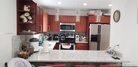 4061 E 3rd Ave, Hialeah, FL 33013 photo 6