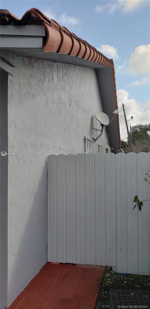 4061 E 3rd Ave, Hialeah, FL 33013 photo 44