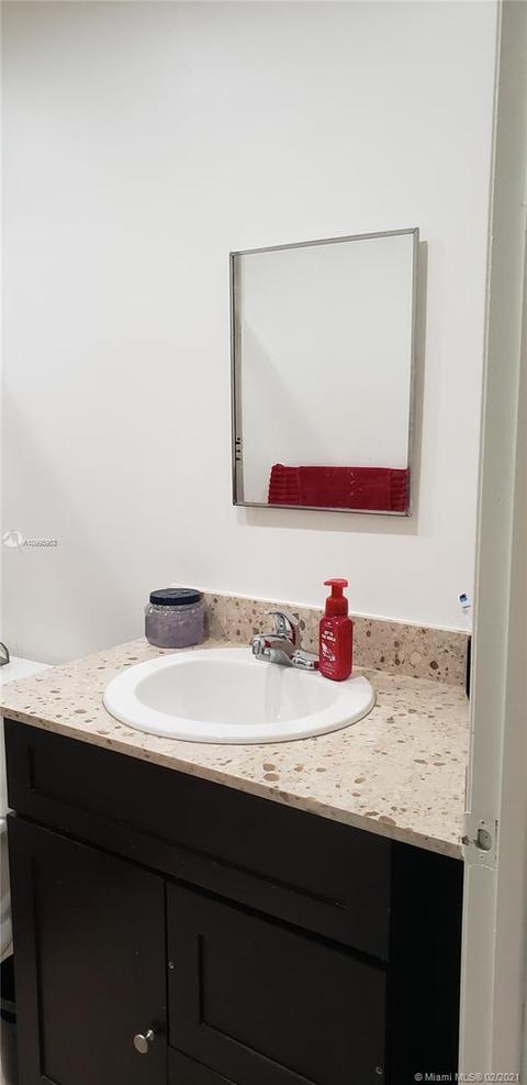 4061 E 3rd Ave, Hialeah, FL 33013 photo 34