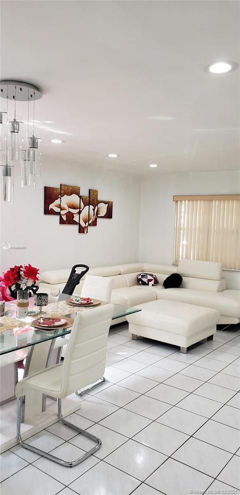 4061 E 3rd Ave, Hialeah, FL 33013 photo 12