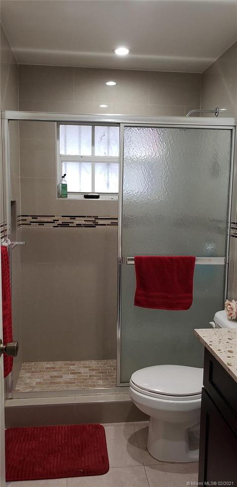 4061 E 3rd Ave, Hialeah, FL 33013 photo 30