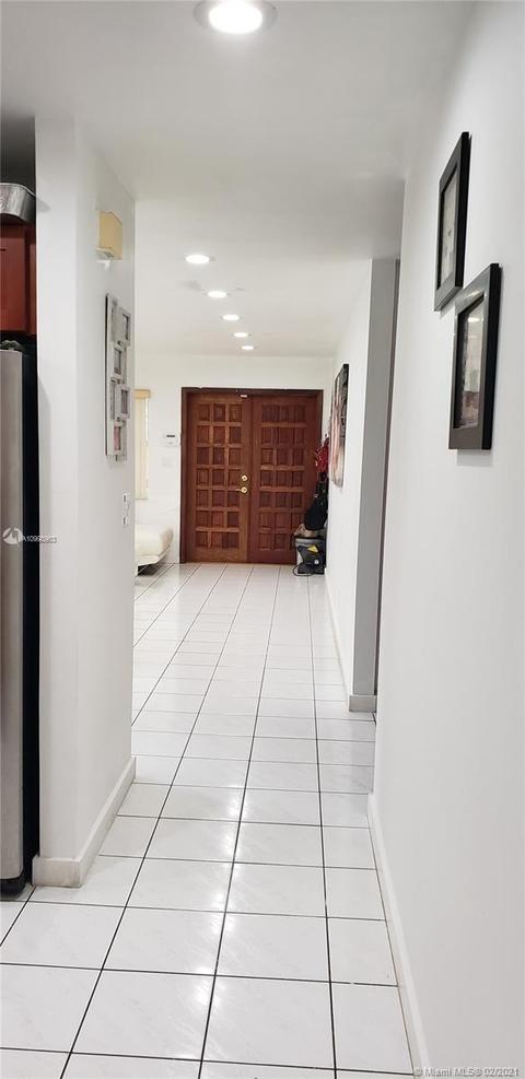 4061 E 3rd Ave, Hialeah, FL 33013 photo 13