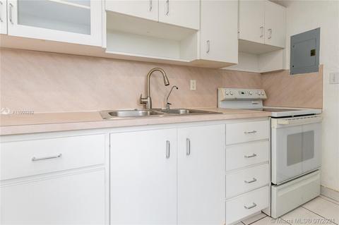 640 E 12th Pl, Hialeah, FL 33010 photo 42