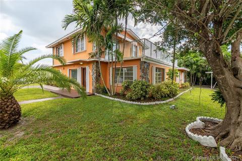 640 E 12th Pl, Hialeah, FL 33010 photo 3