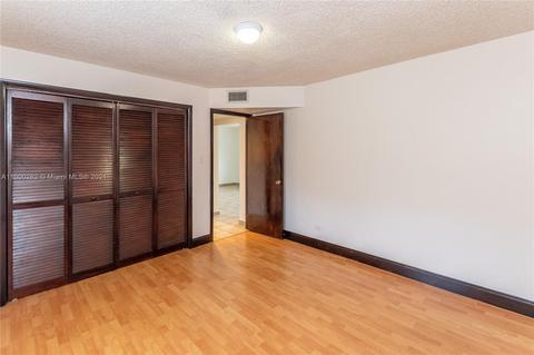 640 E 12th Pl, Hialeah, FL 33010 photo 33