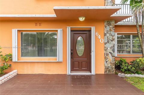 640 E 12th Pl, Hialeah, FL 33010 photo 4